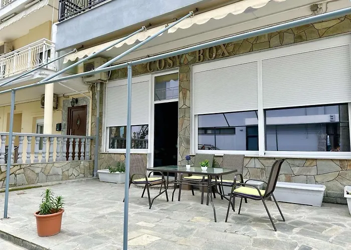 Blue Apartman Néa Péramos